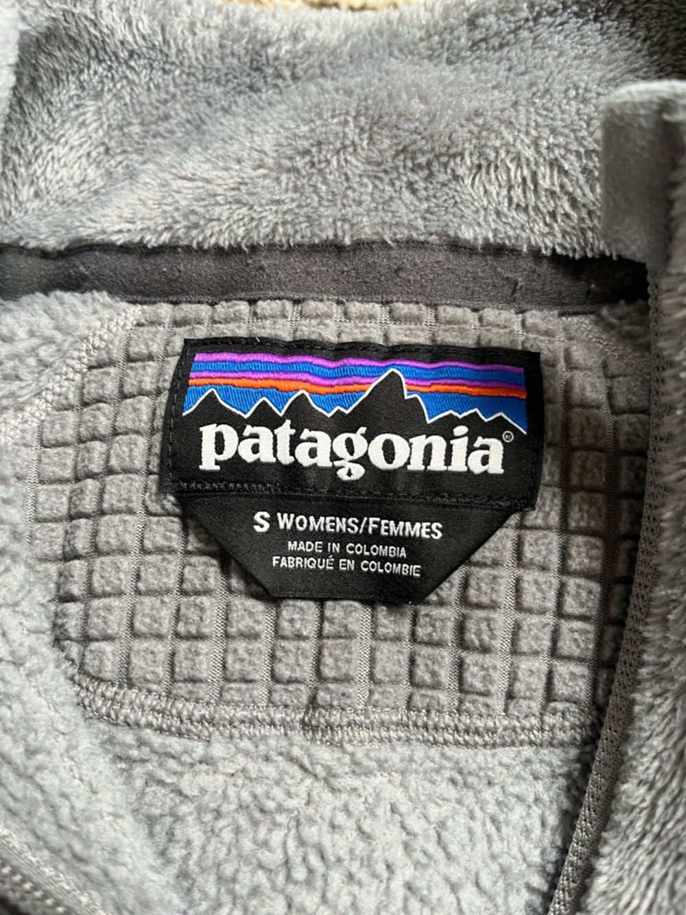 Patagonia R2 Polartec Thermal Pro women's thin gray fleece vest size Small. - Picture 6 of 7
